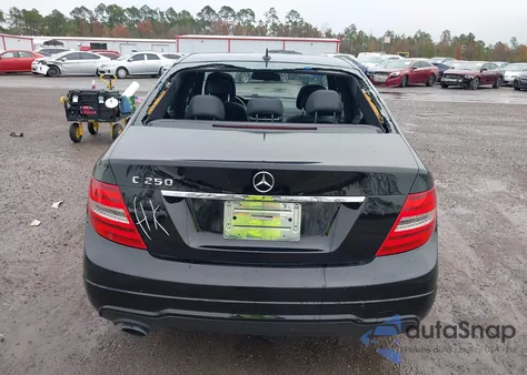 2013 Mercedes-Benz C 250 Luxury/Sport from USA, damaged, VIN WDDGF4HB5DA862291